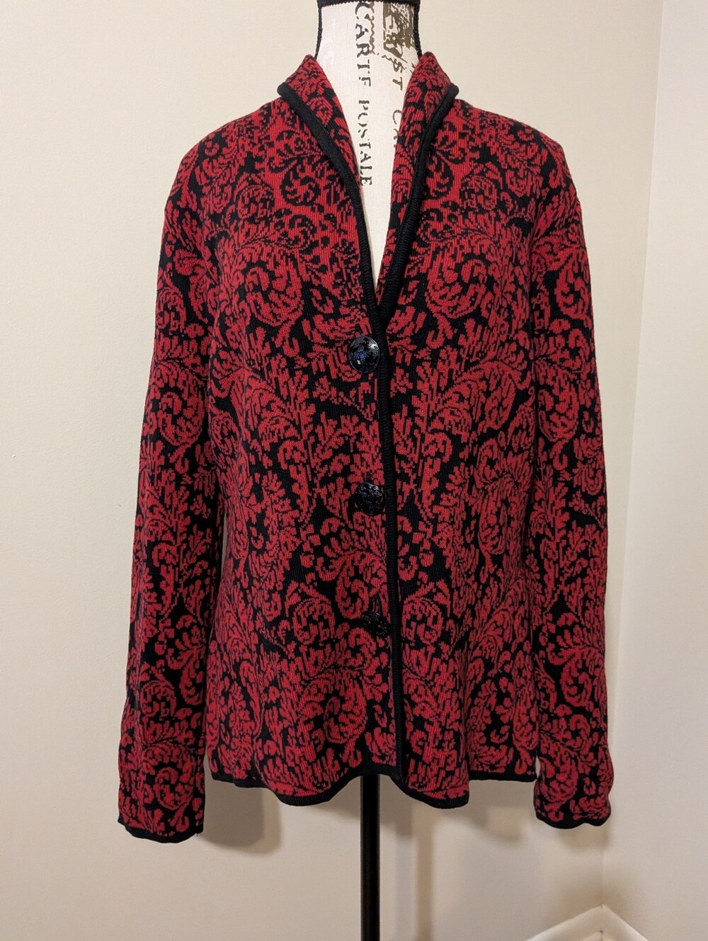 JM Collection NWT Red Black Paisley Buttoned Knit Shawl Vneck Cardigan Sweater M